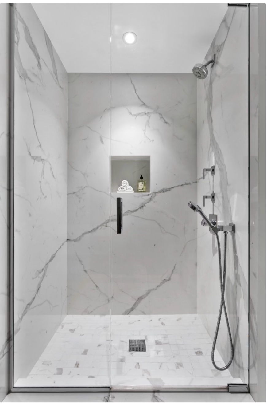 Statuary porcelain shower